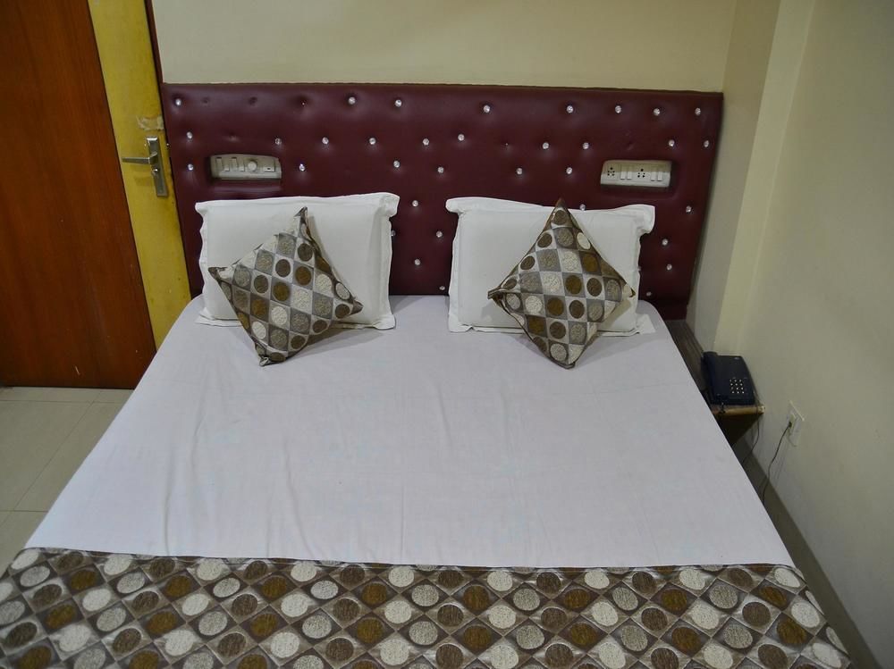 Oyo 3019 Hotel Lingaraj Bhubaneswar Eksteriør bilde