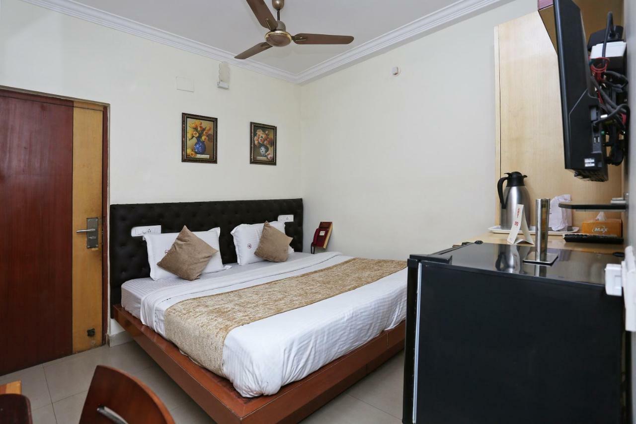 Oyo 3019 Hotel Lingaraj Bhubaneswar Eksteriør bilde